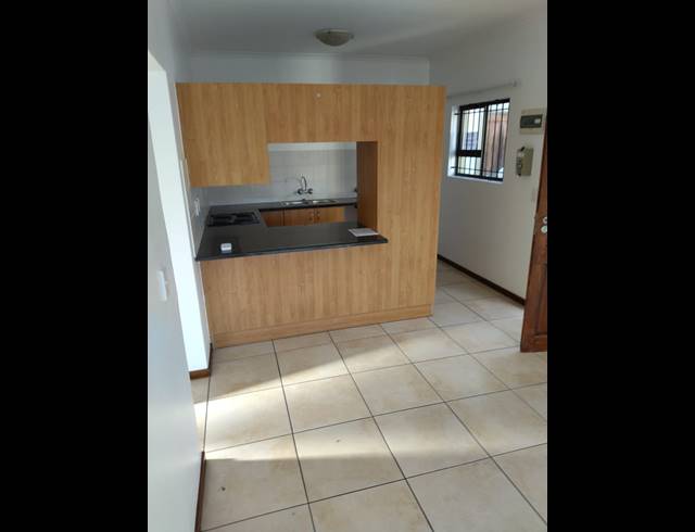 2 bed property to rent in STRAND